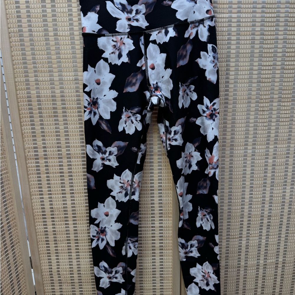 Balance Collection Floral Black Women’s  Leggings Size Small